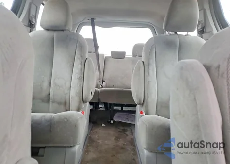 2014 Toyota Sienna z USA, uszkodzony, nr VIN 5TDZK3DC8ES410542